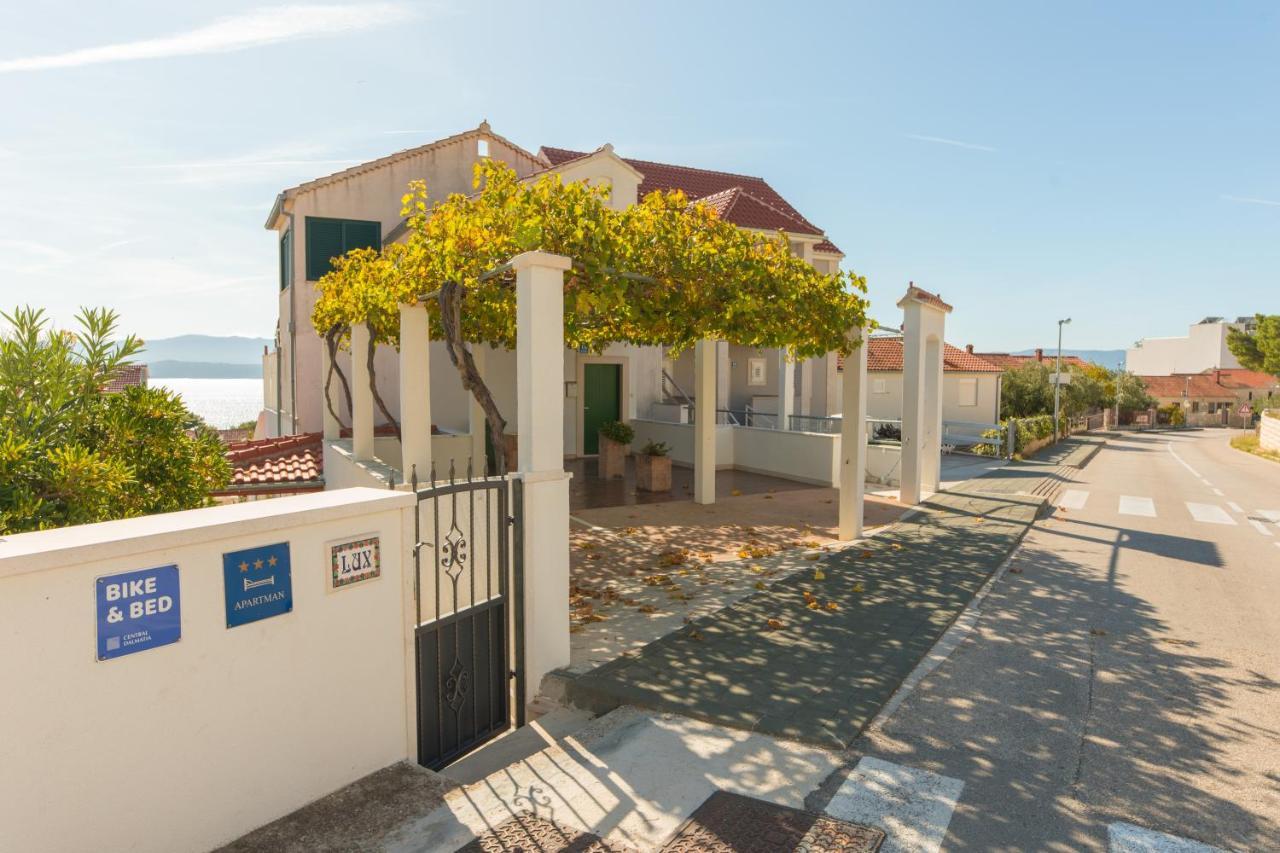 Apartments Lux Bol Kültér fotó