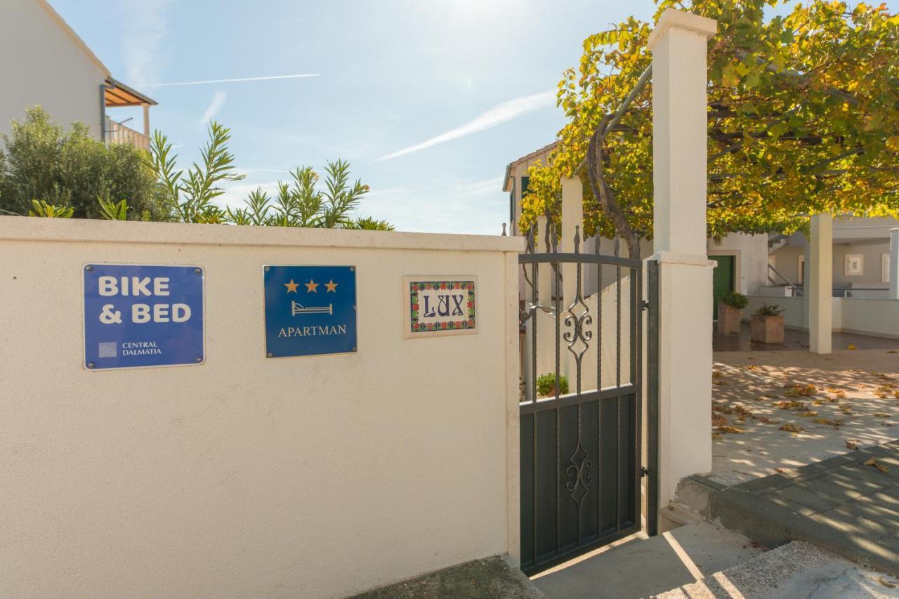 Apartments Lux Bol Kültér fotó