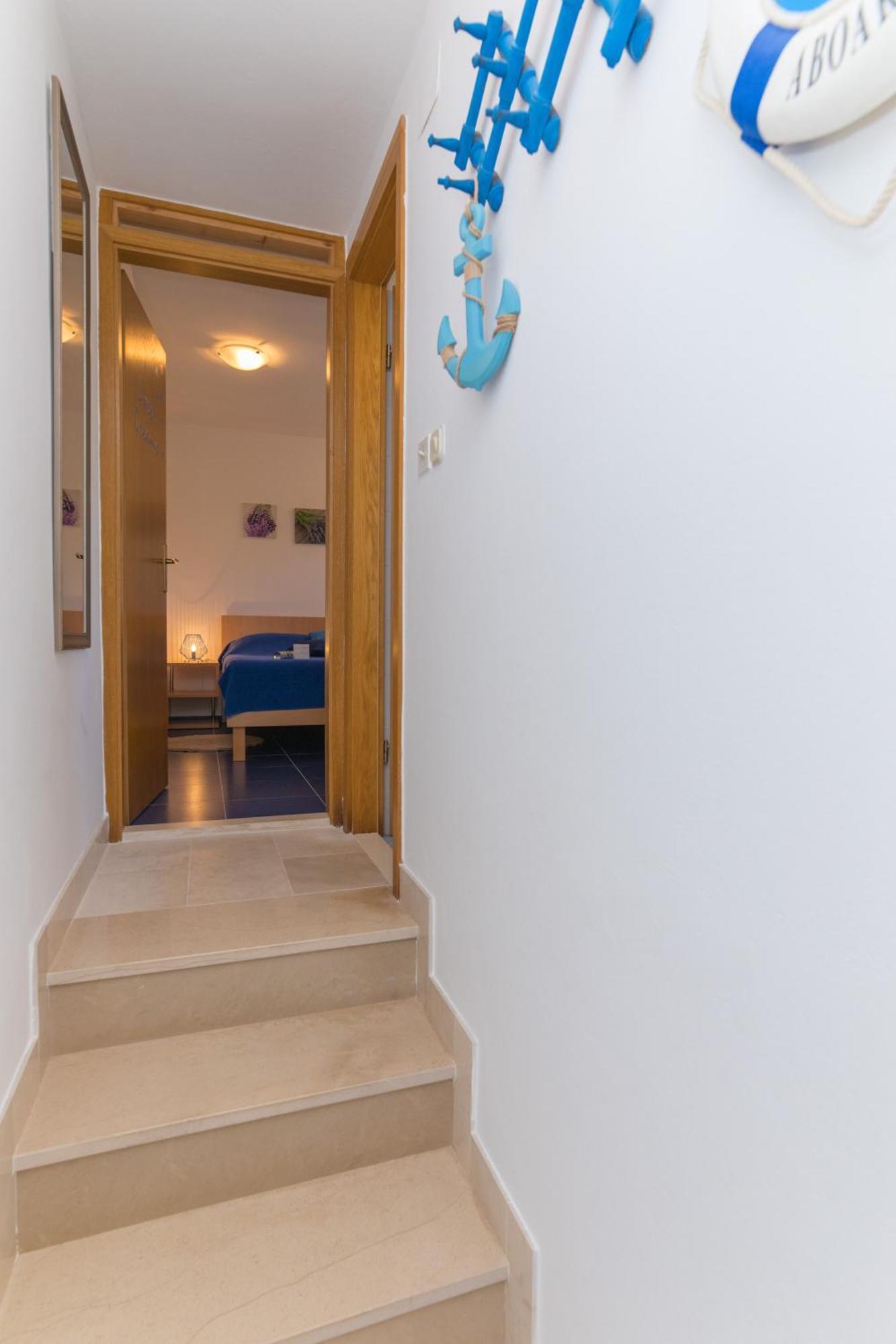 Apartments Lux Bol Kültér fotó