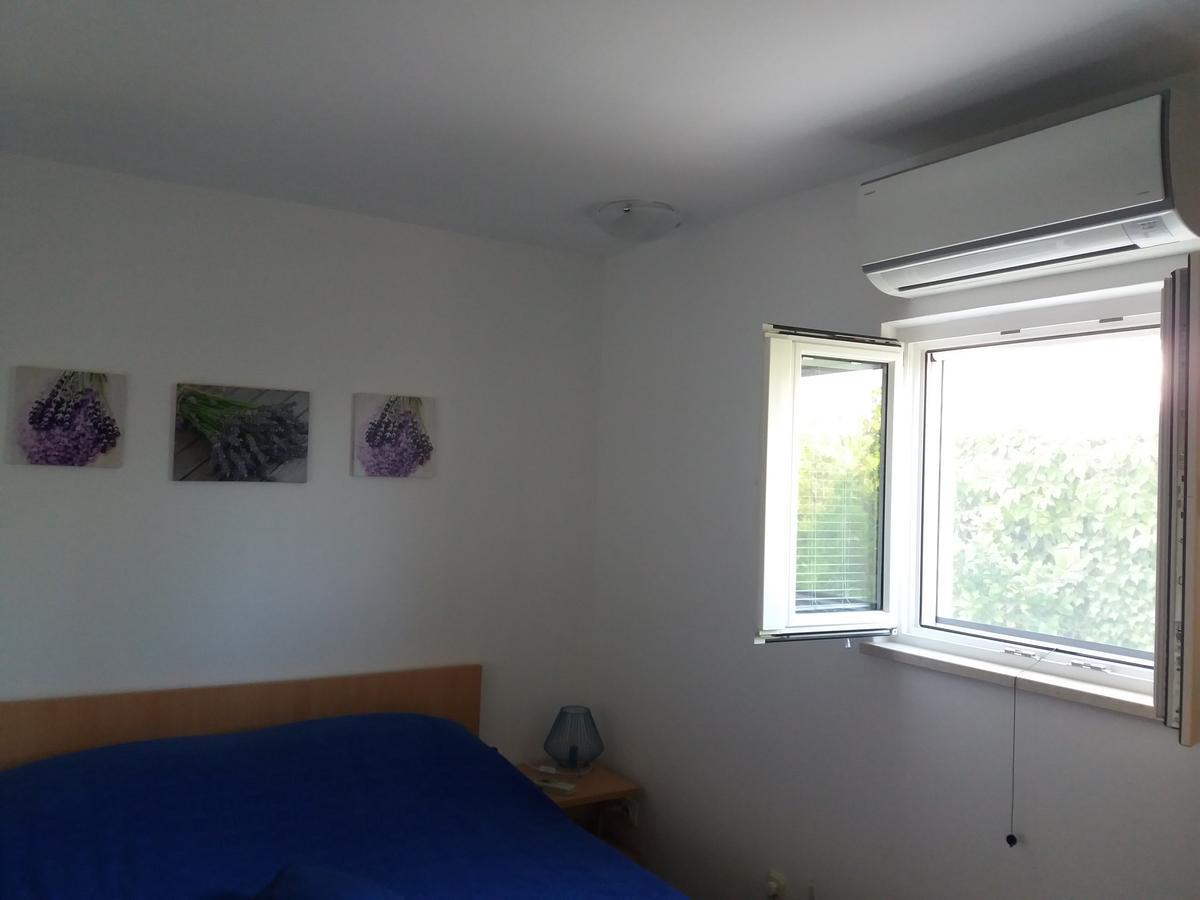Apartments Lux Bol Kültér fotó